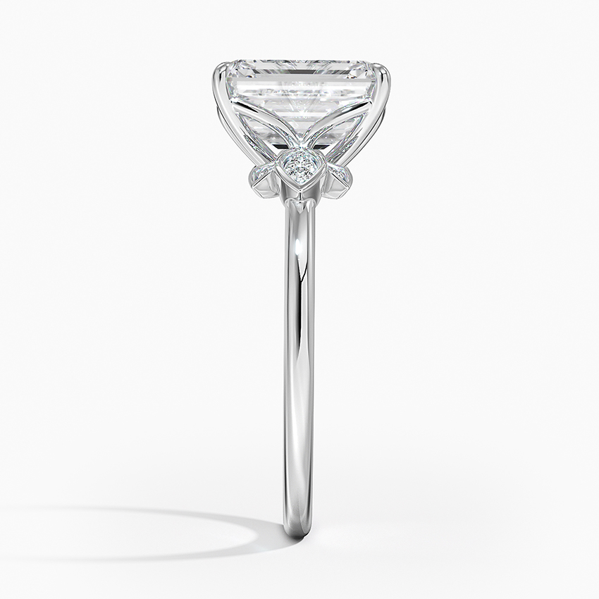 Fiore Diamond Engagement Ring